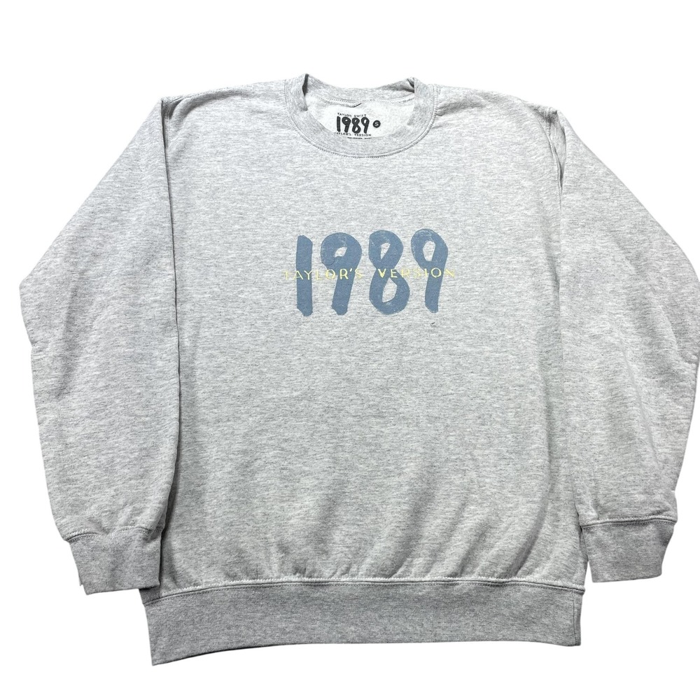Taylor Swift Sweatshirt Mens S Gray 1989 Taylors Version Fleece Crewneck Spotify